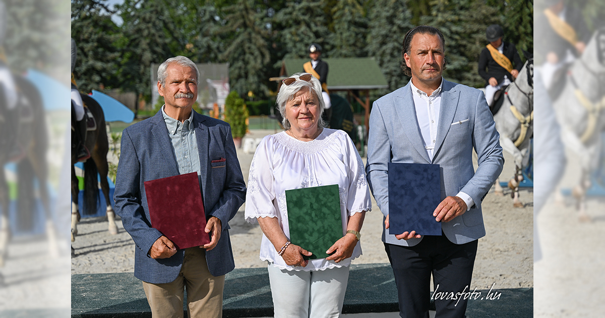 Seniorlovasok og2